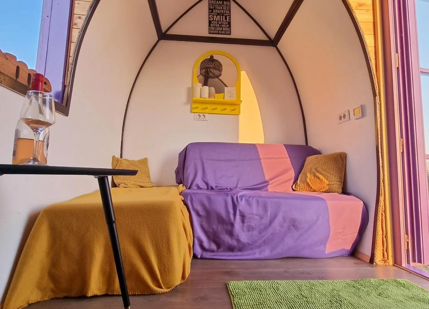 Central Tiny Houses Bucureşti România