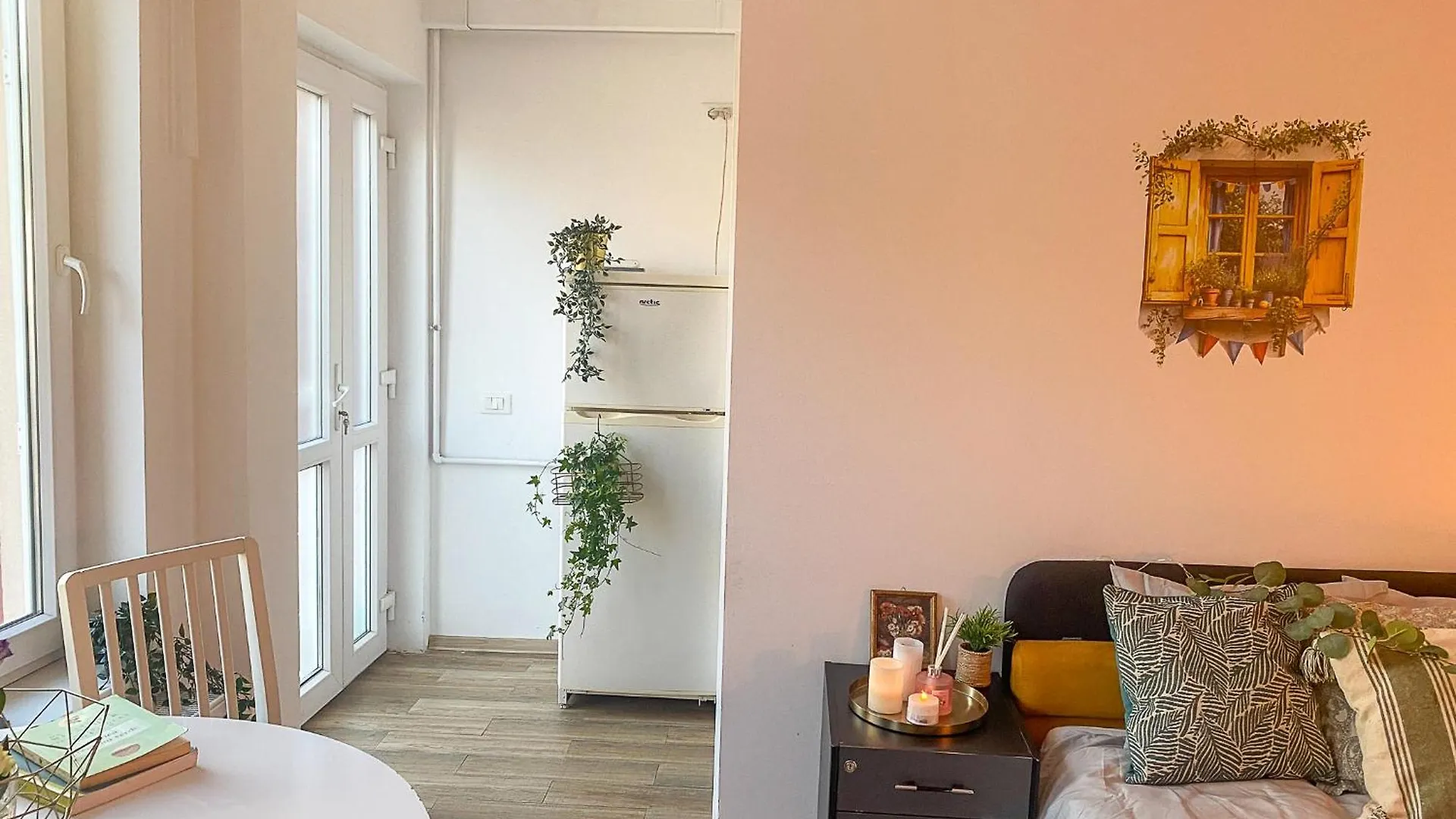 Central Tiny Houses Bucharest